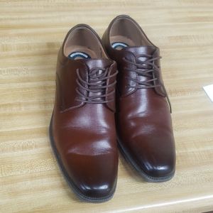 Mens shoes